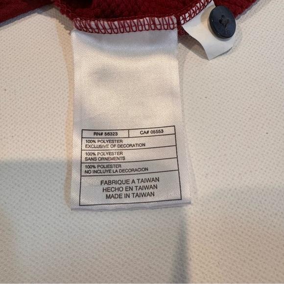 Nike Golf medium maroon long sleeve gold polo sleeves have been shortened - Picture 5 of 11